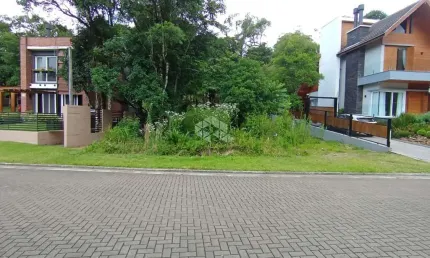 Terreno à venda na Pessegueiro, 7, Carniel, Gramado