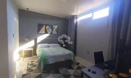 Casa residencial com possibilidade Comercial na frente em Niterói