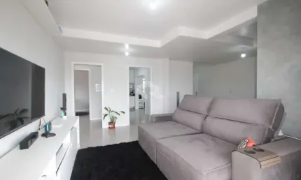 Amplo apartamento com 2 dormitórios/ sacada com churrasqueira e uma vaga