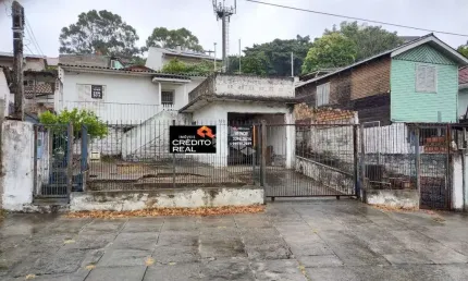 Casa de 02 Dormitórios Á VENDA no Bairro Jardim Floresta