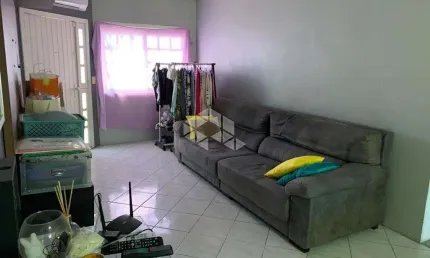 Casa de 2 dormitórios térrea com piscina a venda em Canoas!