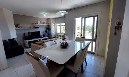 Casa com 3 dormitórios no Solar do Campo em Campo Bom