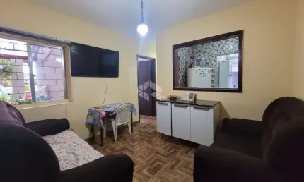 Apto.2 dorm. em condomínio ,   com garagem  fechado e mezanino!