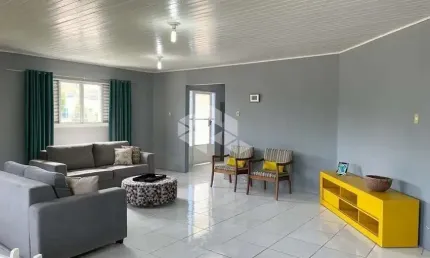 Casa térrea com 3 dormitórios no bairro Novo Esteio