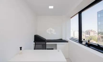 Sala de consultório mobiliada no condomínio max plaza em canoas