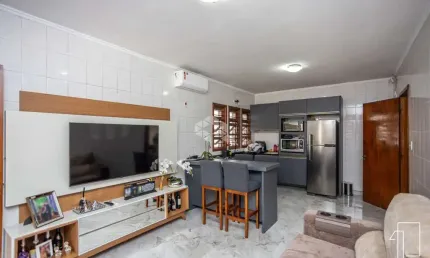 Casa térrea Moinhos de Vento/Canoas 2 dormitórios, 1 suíte, espaço gourmet, 3 vagas cobertas, semimobiliada. Aceita financiamento e FGTS.