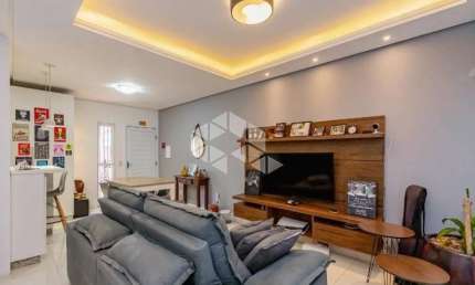Casa/Sobrado com 2 dormitórios, sendo duas suítes, 81m² privativos, com vaga para 2 carros, no Bairro Igara, em Canoas - RS. Aceita Financiamento.