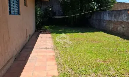 Terreno com 11x44m, com área total de 484m², no bairro niterói em canoas/rs, aceita financiamento.