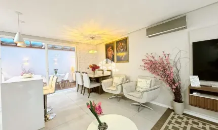 Casa reformada 3 dormitórios 1 suíte, semi mobiliada, decorada, 2 vagas cobertas, churrasqueira, igara/canoas. aceita financiamento bancário e fgts.