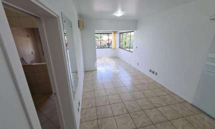 Apartamento 2 dormitórios, 85 metros quadrados, suíte, 2 banheiros, 1 vaga, bairro Vila Nova, em Novo Hamburgo