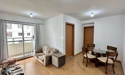 Apartamento de 1 dormitório, semimobiliado, sacada com churrasqueira, 1 vaga, Aceita financiamento, bairro Vila Rosa em Novo Hamburgo