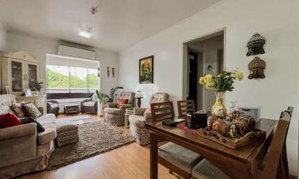 Apartamento de 2 dormitórios, sacada integrada, elevador, vaga coberta, Bairro Vila Rosa em Novo Hamburgo