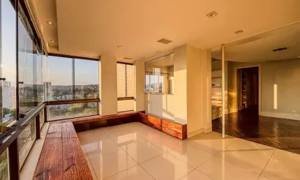 Apartamento 3 dormitórios, semimobiliado, vista panorâmica, churrasqueira, lareira, sacada, 2 vagas, elevador, bairro Centro em Novo Hamburgo.