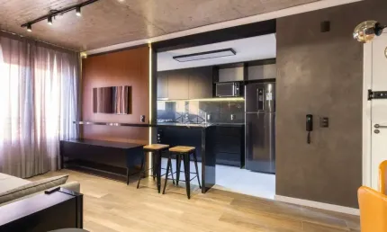 Apartamento mobiliado, 2 dormitórios, 1 suíte, churrasqueira, elevador, 1 vagas coberta. Bairro Centro de Novo Hamburgo. Aceita Financiamento