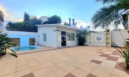 Casa no Marechal Rondon com 3 Quartos e 2 banheiros à Venda, 298 m²
