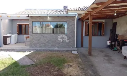 Casa com 2 quartos à venda na Rua Barbosa Lessa, 94, Harmonia, Canoas