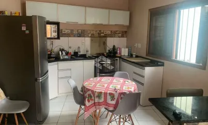 Casa de 3 dormitórios sendo 1 suíte na olaria em canoas