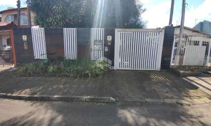 Casa à venda com 188m², 5 quartos e 3 vagas, Estância Velha Canoas