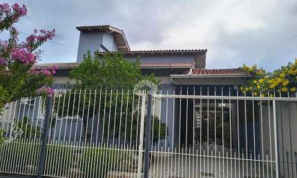 Casa com 3 dormitorios no bairro Estância Velha em Canoas