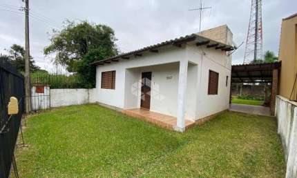 Casa térrea de 2 dormitórios, no bairro São José, em Canoas