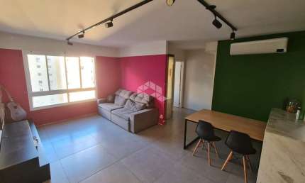 Apartamento semi mobiliado com 3 dormitórios, sendo 1 suíte -  Marechal Rondon