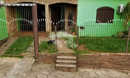Casa à venda no bairro guajuviras, setor 5, 3 quartos, 3 banheiro, sala cozinha
