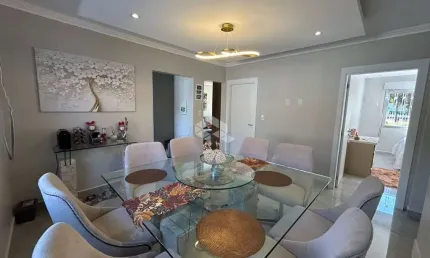 Casa a venda 3 quartos e pronta para morar com piscina em canoas.