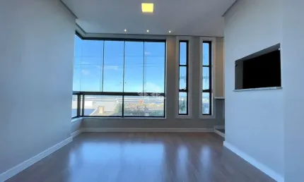 Apartamento  03 quartos/dormitórios, mobiliado, sacada frente com churrasqueira, vista para o Mar,  Capão da Canoa!