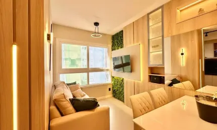 Apartamento à venda no navegantes, capão da canoa com 2 quartos (1 suíte) - mobiliado, frente norte e lazer completo.