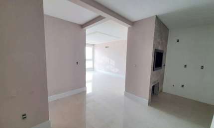 Apartamento 2 Dormitórios, 1 suíte, novo, nunca habitado, box garagem, Centro de Capão da canoa