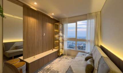 Apartamento de 1 dormitório, mobiliado e decorado, com 46,44m², churrasqueira