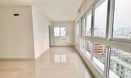 Apartamento com 2 suítes, 116m², novo, com box no bairro Zona Nova