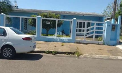 Casa com 3 quartos à venda na Dorvalino De Matos Dos Santos, 375, Santa Luzia, Capão da Canoa