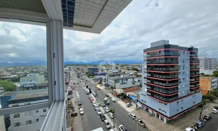Apartamento tres dormitórios mobiliado no centro com area de lazer no topo do prédio