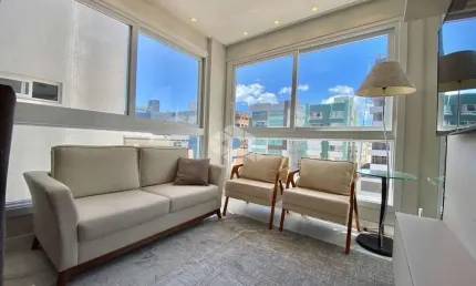 Apartamento 2 dormitórios, sendo os 2 suítes, com 56m² privativos , lavabo, box