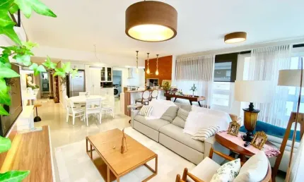 Apartamento à venda no bairro navegantes, capão da canoa com 4 quartos (3 suítes), vista para o mar e serra.