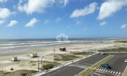 Apartamento de 2 dormitórios na beira mar, praia capão da canoa