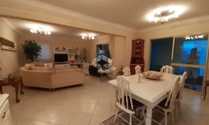Apartamento de 3 dormitórios, suíte, dependência empregr., sacada, churrasqueira , vista mar
