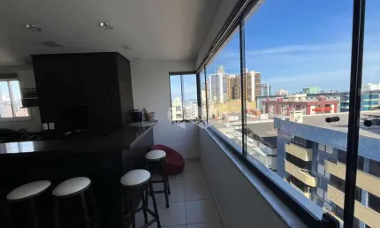Apartamento com 3 dormitórios, 1 suíte, 1 box, no bairro centro, em capão da canoa.