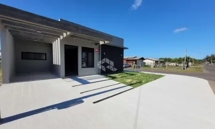 Imóvel em capão da canoa, 3 dorm, 1 suite, 2 banheiros.