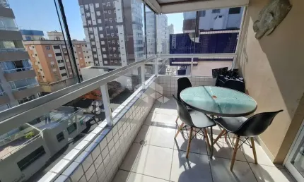 Apartamento 01 dormitório sendo suíte, sacada de frente com churrasqueira, centro , capão da canoa!