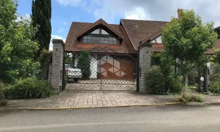 Magnífica residência, de Alto Padrão!  Nova Petrópolis  RS