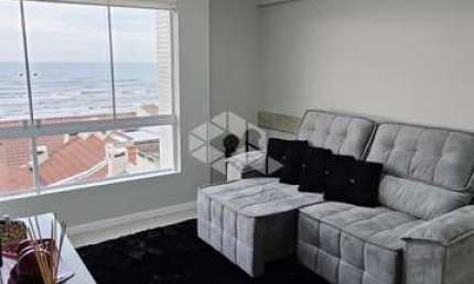 Apartamento 02 dormitórios (sendo 01 suíte) uma quadra do Mar em Capão da Canoa