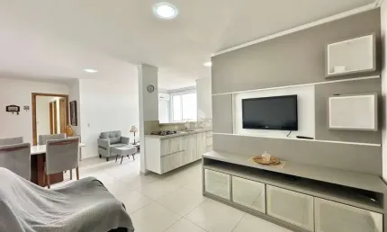 Apartamento mobiliado com 02 dormitórios, sendo 01 Suíte, banheiro social, living integrado,em Capão da Canoa.