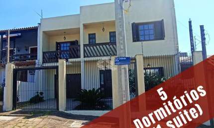 CASA COM 5 DORMITÓRIOS (1 SUÍTE), E 4 VAGAS DE GARAGEM, COM EXCELENTE CONSERVAÇÃO