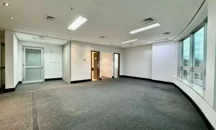 Sala comercial à venda na Avenida Doutor Nilo Peçanha, 2825, Chácara das Pedras, Porto Alegre