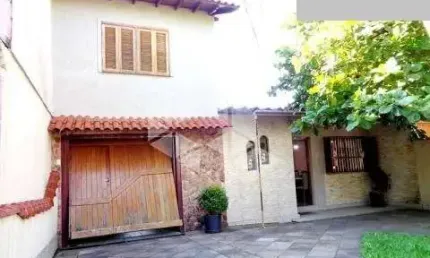 Casa com 3 quartos à venda na Alcântara, 45, Santa Rosa de Lima, Porto Alegre