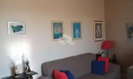 Apartamento 2 quartos, vaga e dependencia na Medianeira
