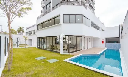 Loft com terraço privativo de 40 metros quadrados e vaga escriturada, infra estrutura completa