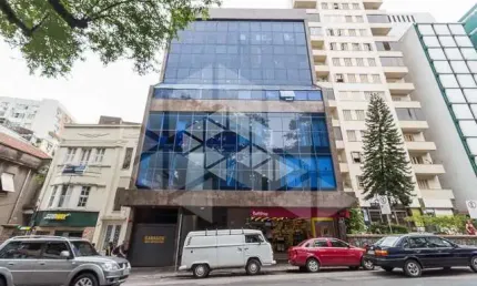 SALA/CONJUNTO COMERCIAL À VENDA, COM VAGA DE GARAGEM, ELEVADOR E PORTARIA, LOCALIZADO EM FRENTE À SANTA CASA